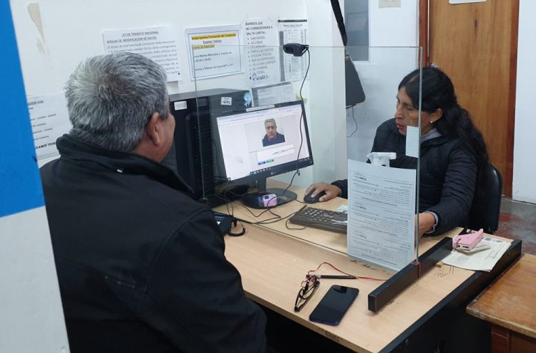 tramite-licencias1-1024x674