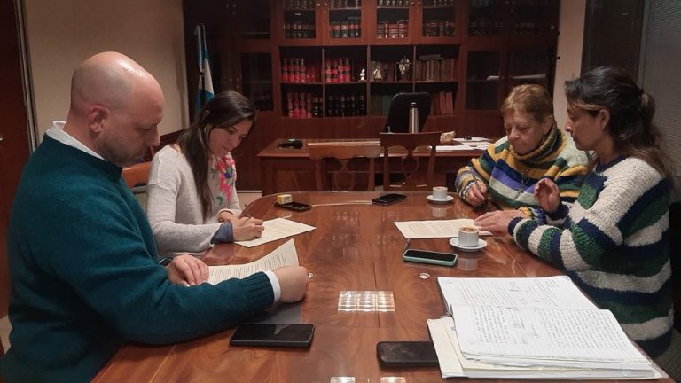 firma-de-convenio-ok-8-1024x576