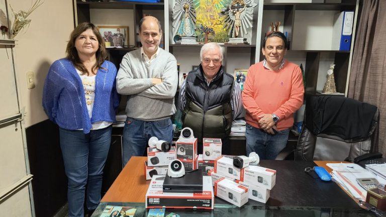 camaras-de-seguridad-en-el-mercado-3-1024x576