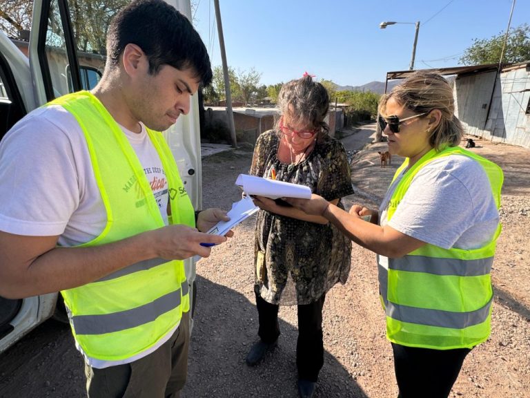 entrega-de-tarjeta-tais-3-1024x768